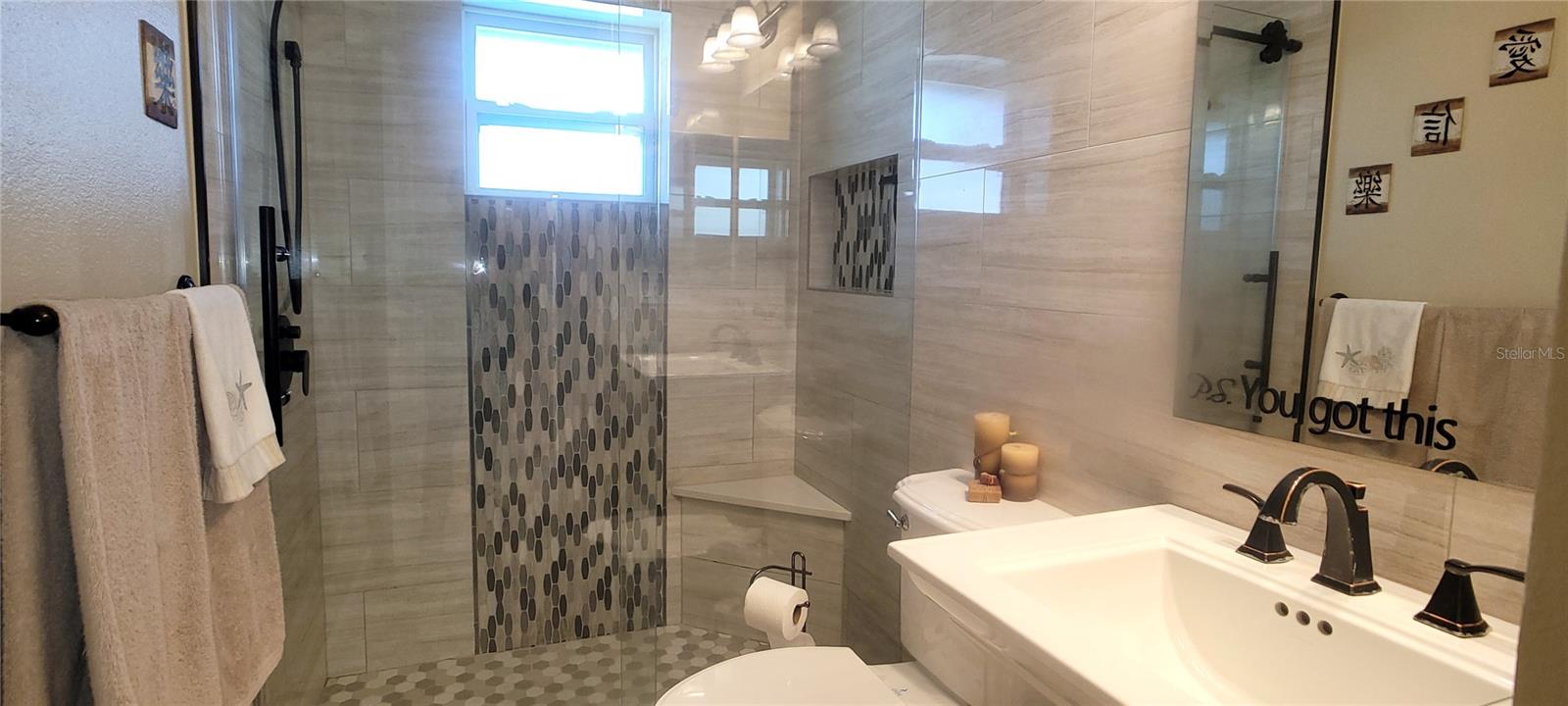 CENTRE LAKE - Residential