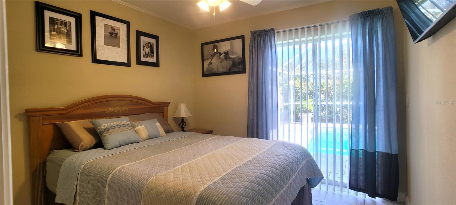 CENTRE LAKE - Residential