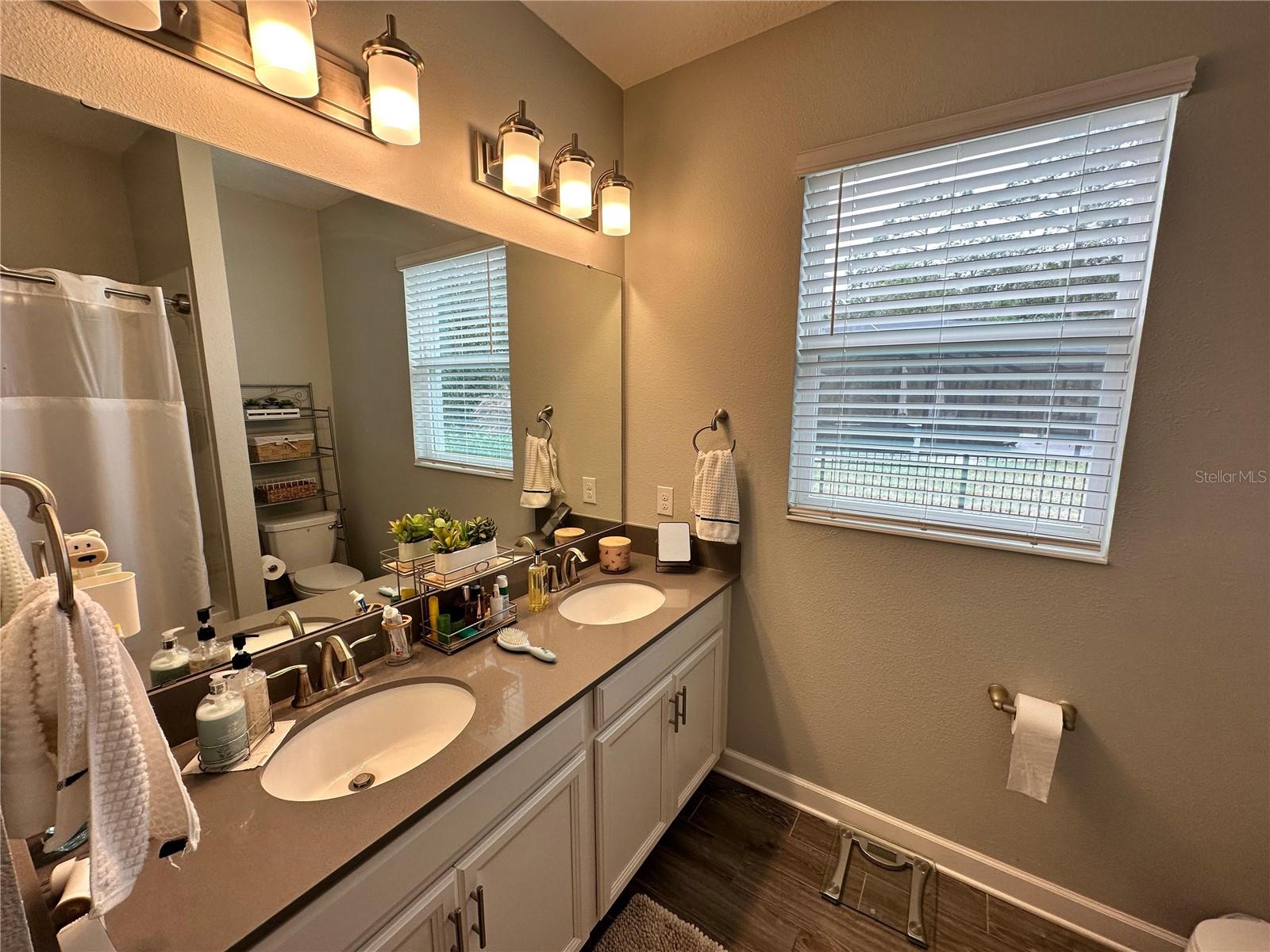 DRAYTON-PRESTON WOODS/PROVIDEN - Residential