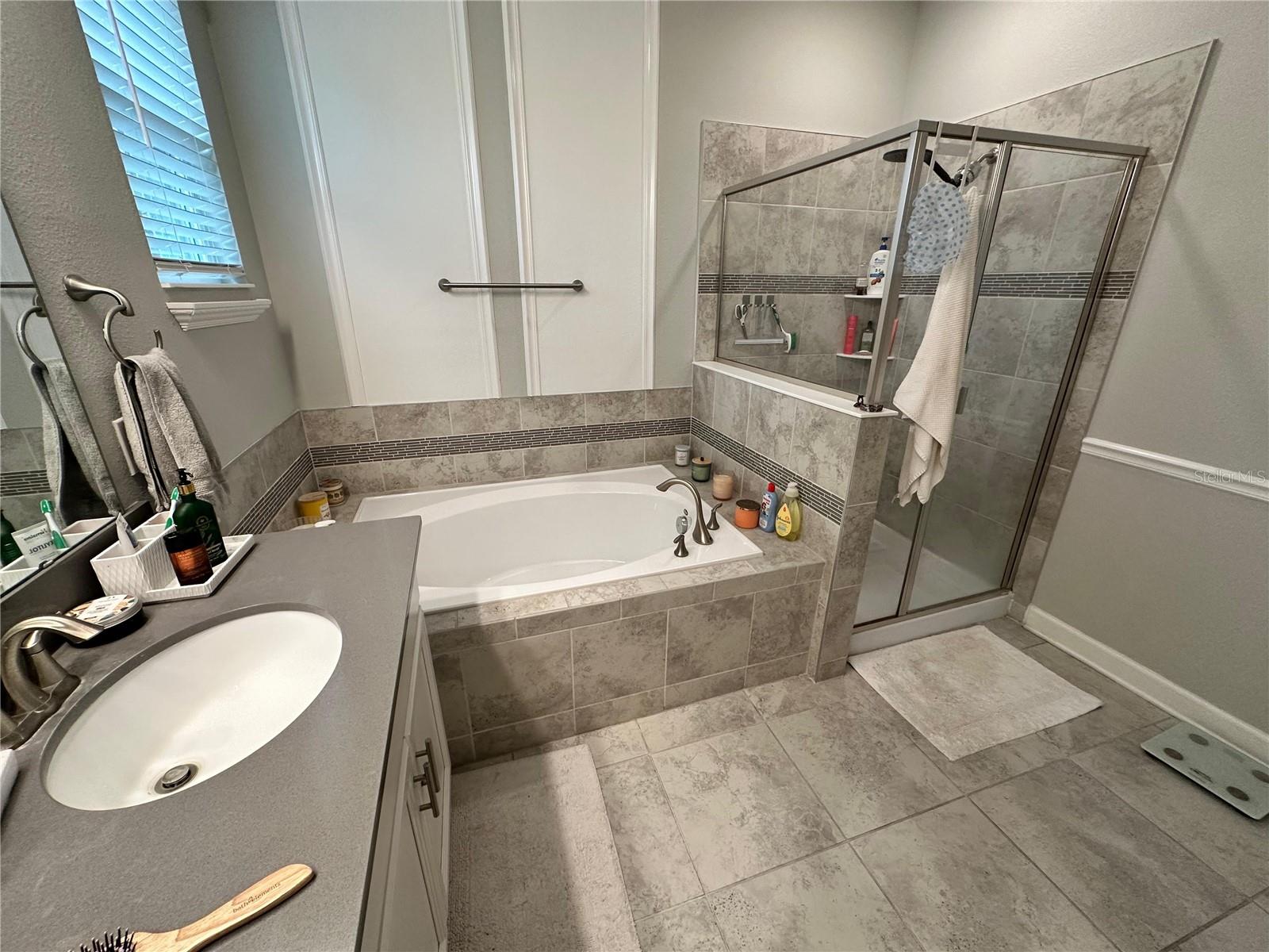 DRAYTON-PRESTON WOODS/PROVIDEN - Residential