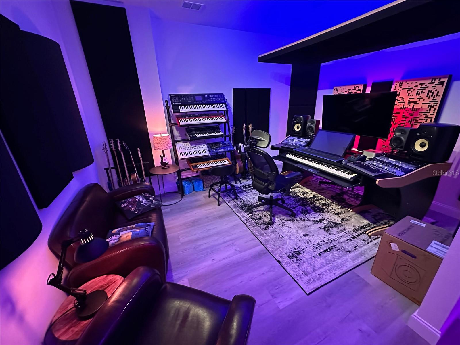 DRAYTON-PRESTON WOODS/PROVIDEN - Residential