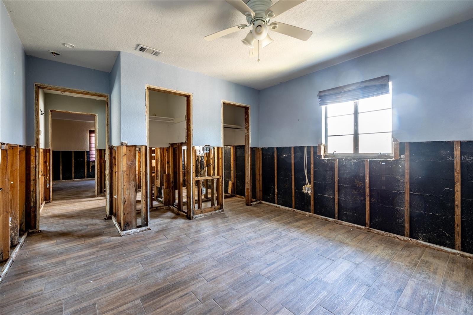 ST PETERSBURG BEACH REP - Residential