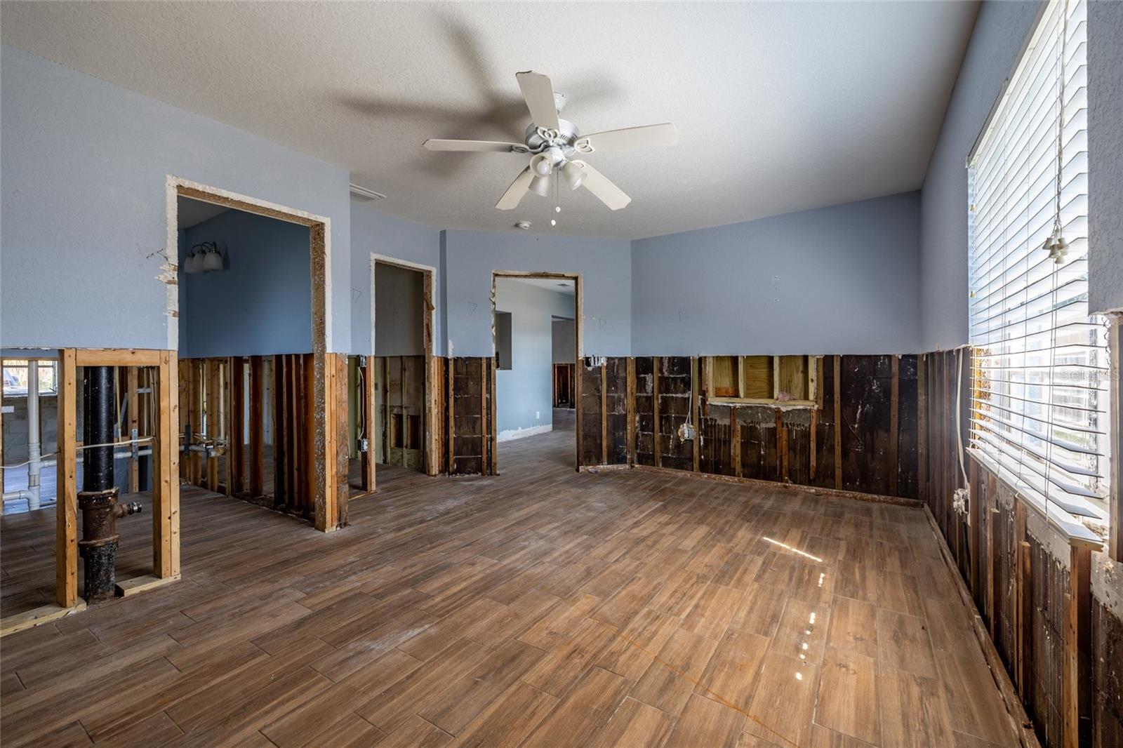 ST PETERSBURG BEACH REP - Residential