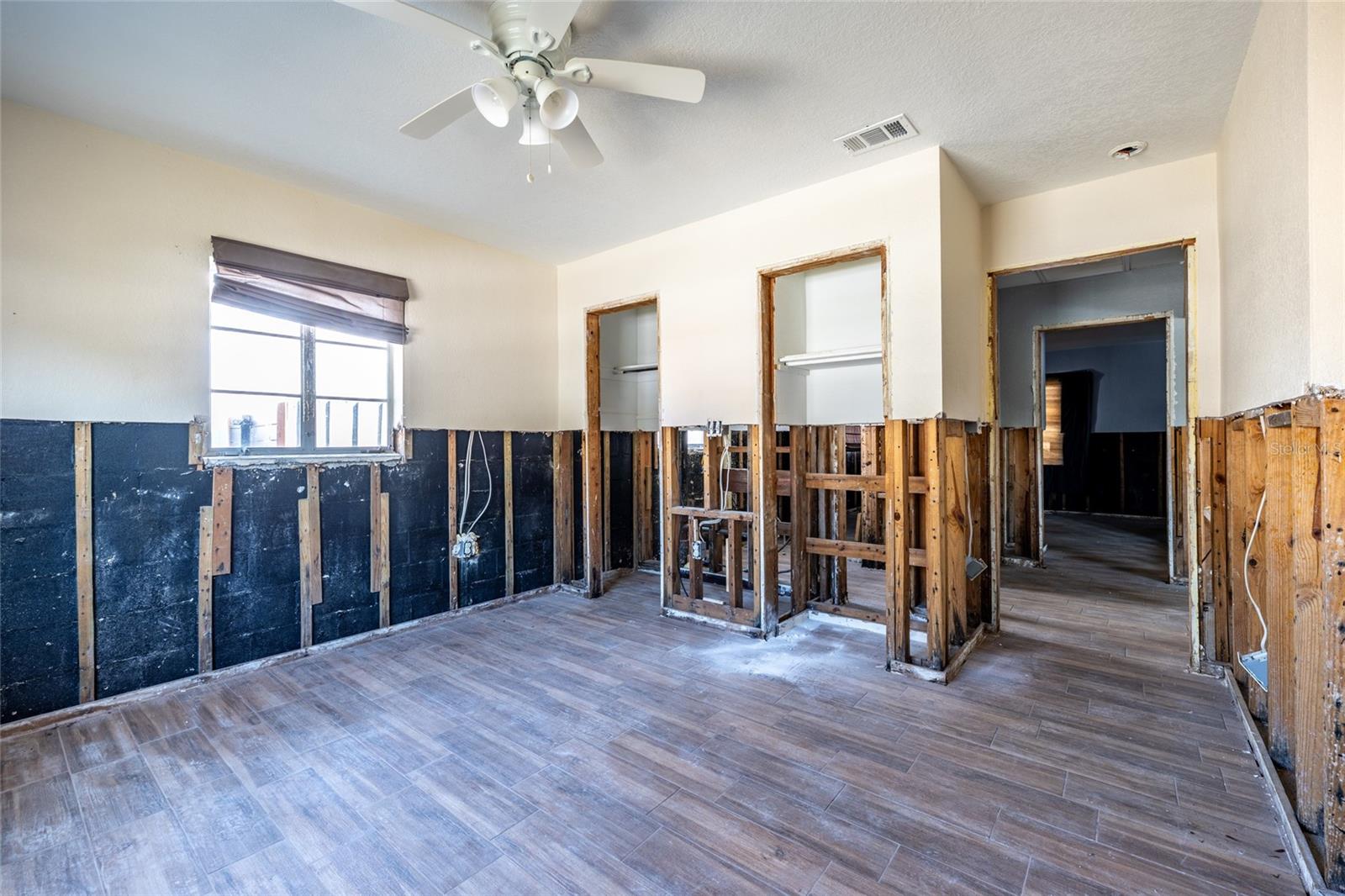 ST PETERSBURG BEACH REP - Residential