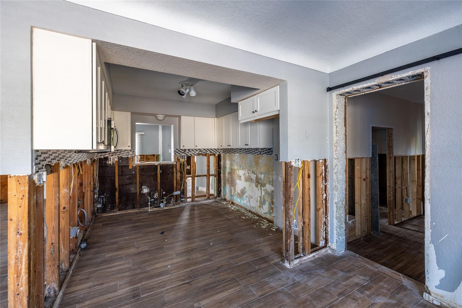 ST PETERSBURG BEACH REP - Residential