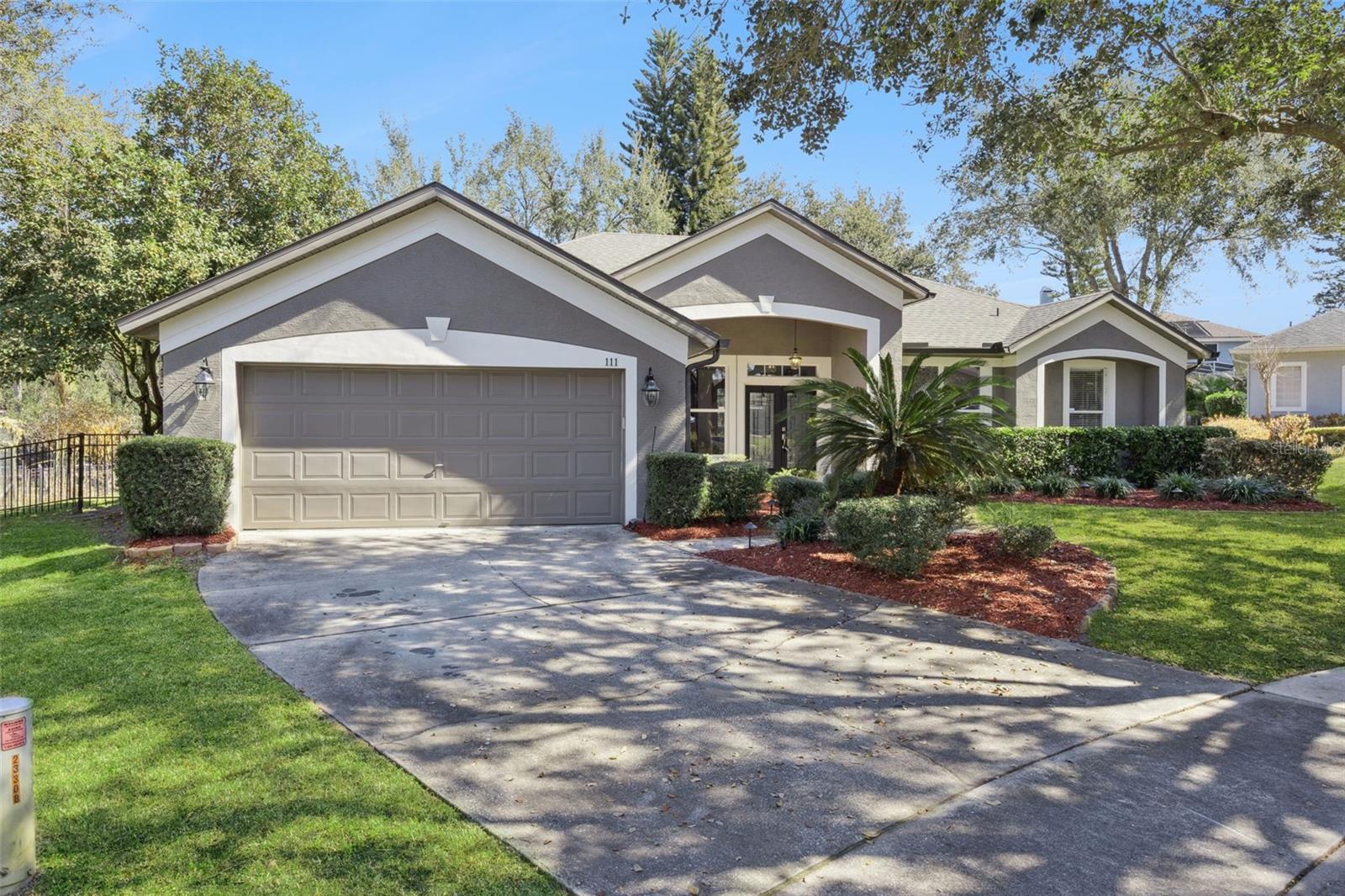 ADMIRAL POINTE - Residential