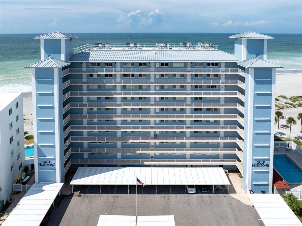 Photo of 555 The Esplanade N #1001, Venice, FL 34285 (MLS # A4709801)