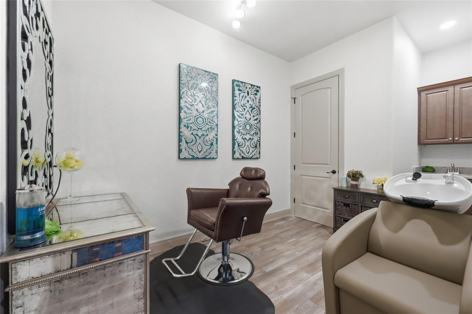 CHAINE DE LAC - Residential