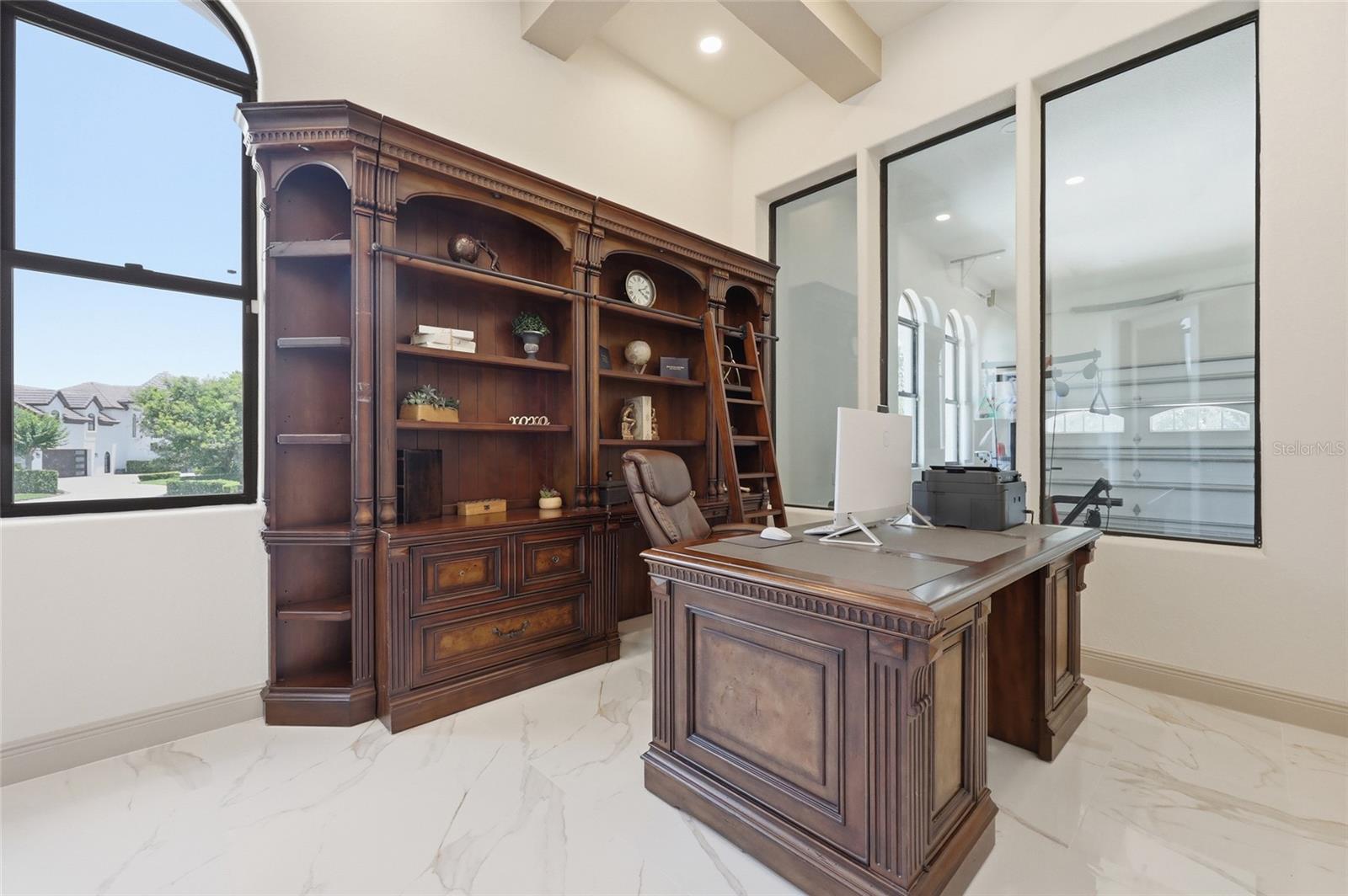 CHAINE DE LAC - Residential