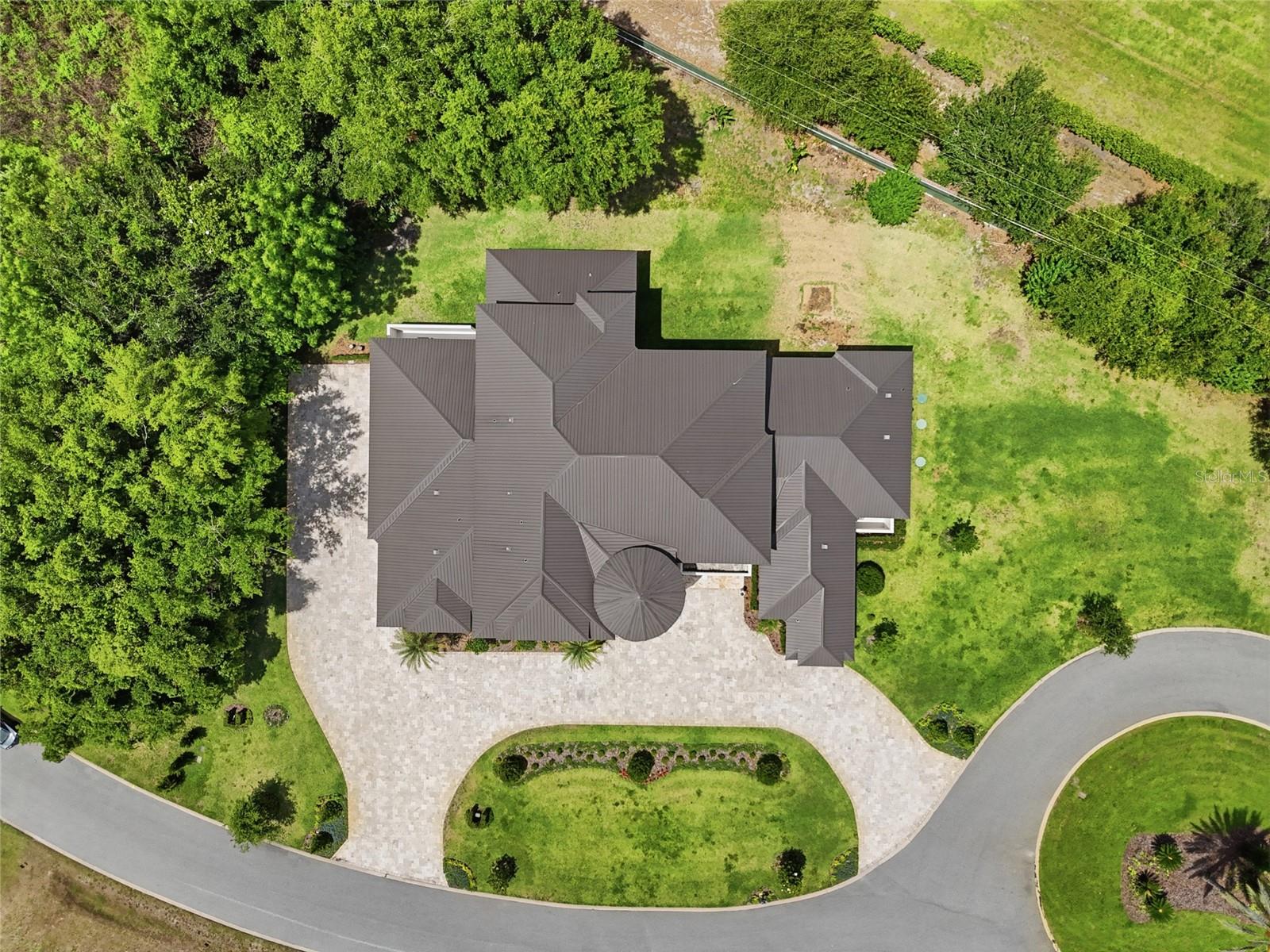 CHAINE DE LAC - Residential