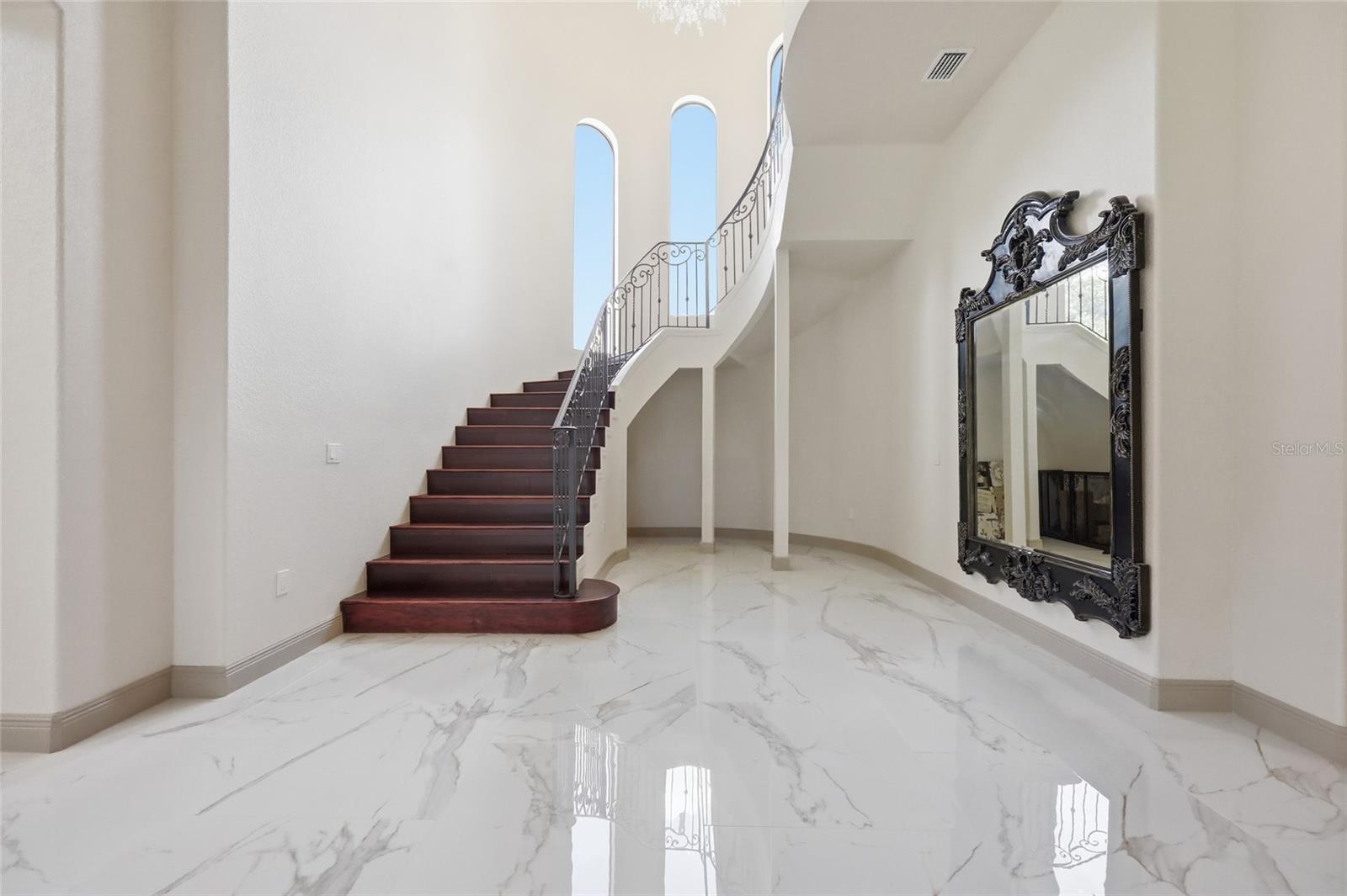 CHAINE DE LAC - Residential