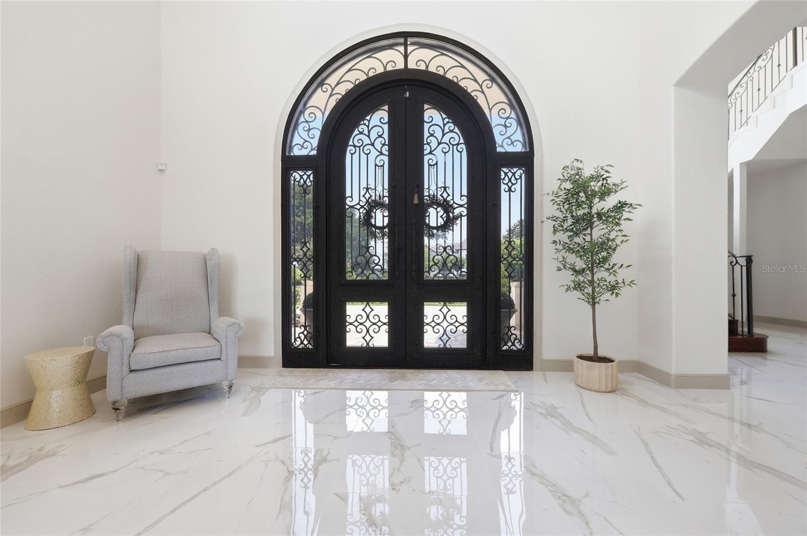 CHAINE DE LAC - Residential