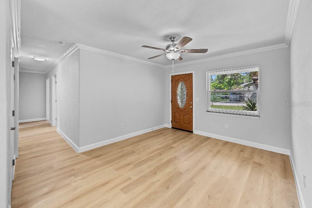 DELAND E 160 FT BLK 142 - Residential