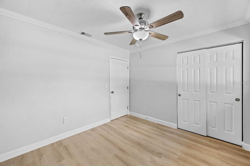 DELAND E 160 FT BLK 142 - Residential