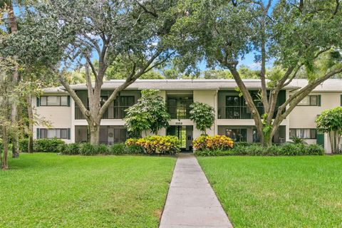 A home in PALM HARBOR