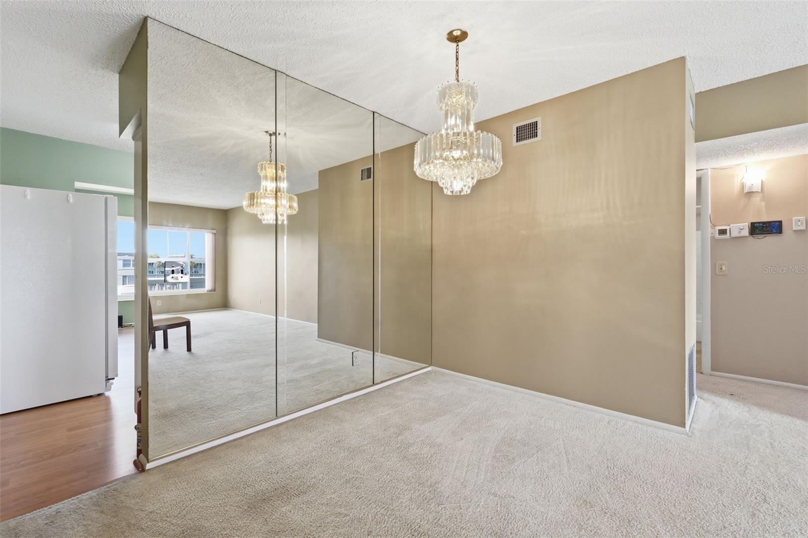 2428 COLUMBIA DRIVE 54