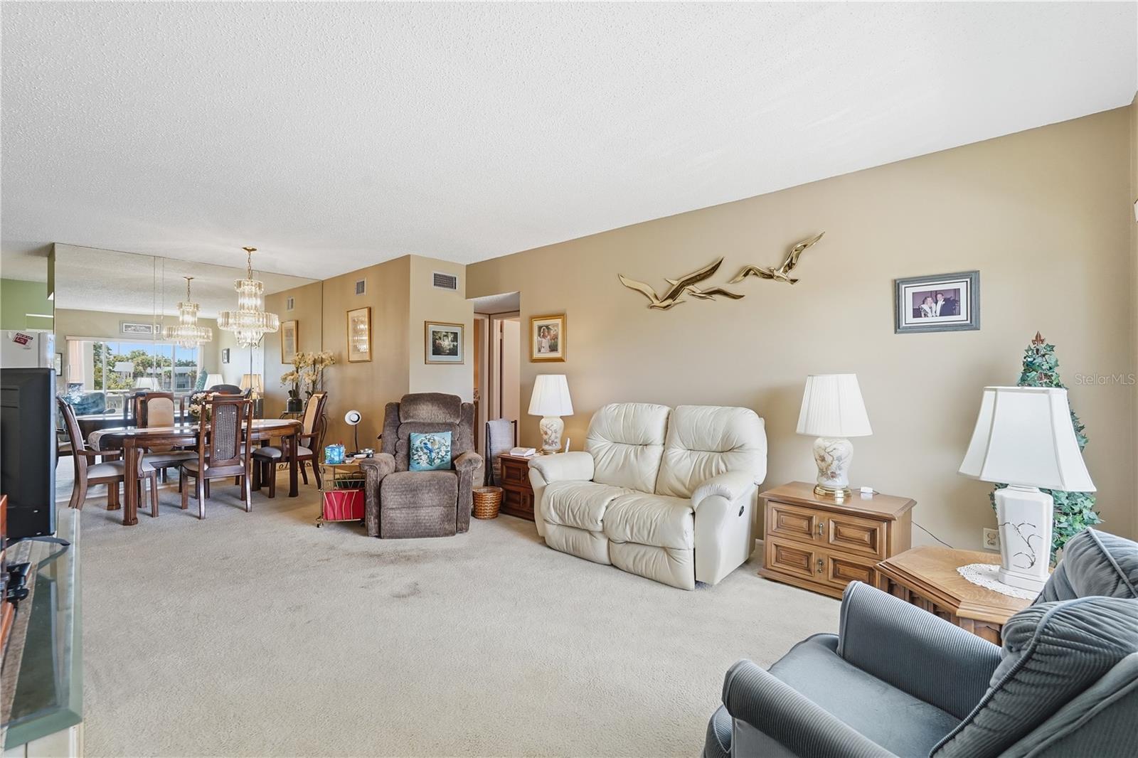 2428 COLUMBIA DRIVE 54