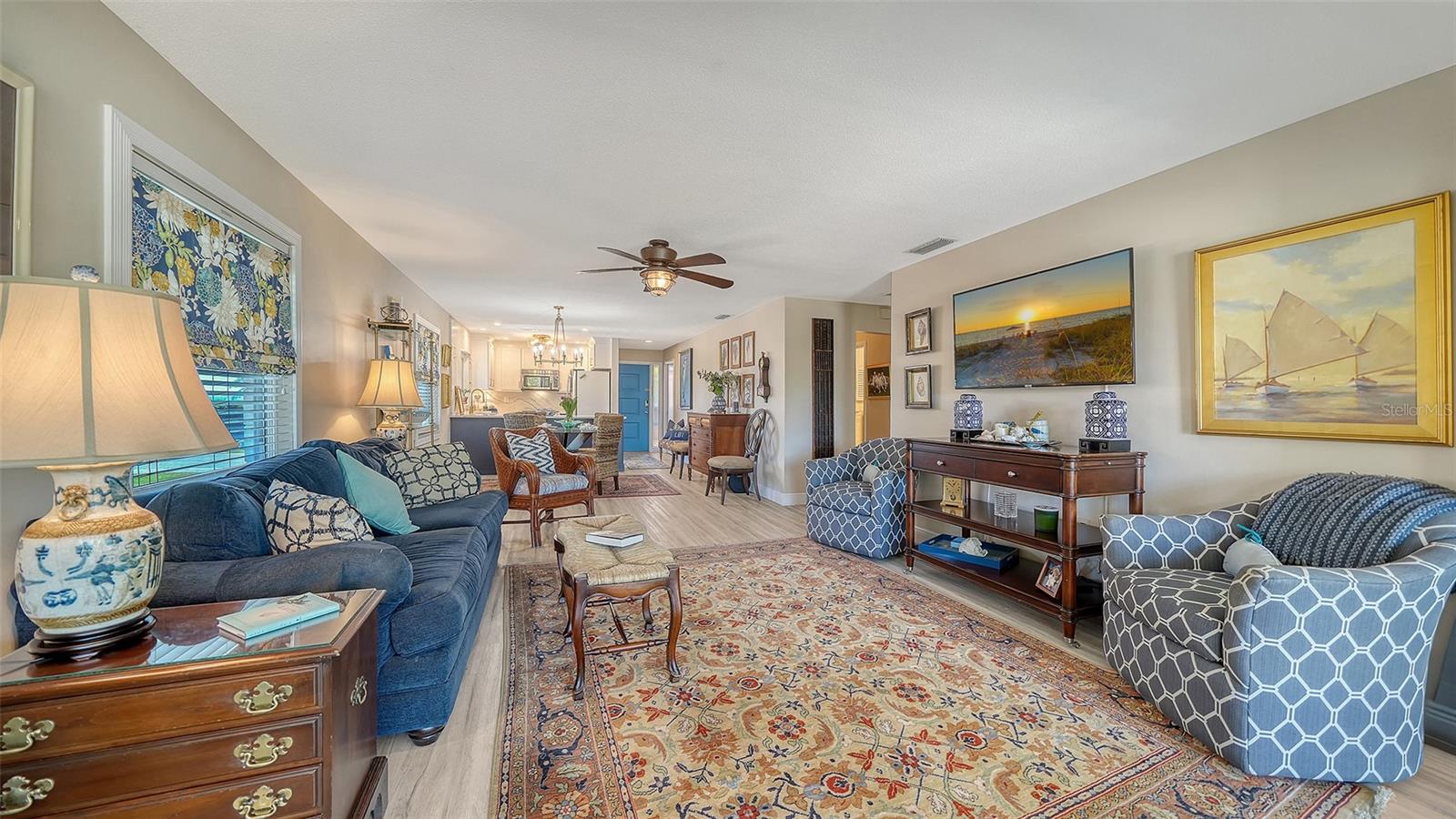 WHITNEY BEACH - Residential