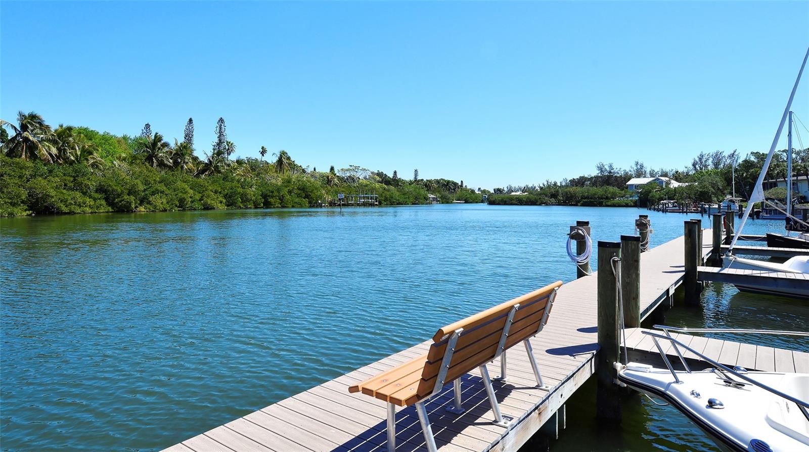 WHITNEY BEACH - Residential