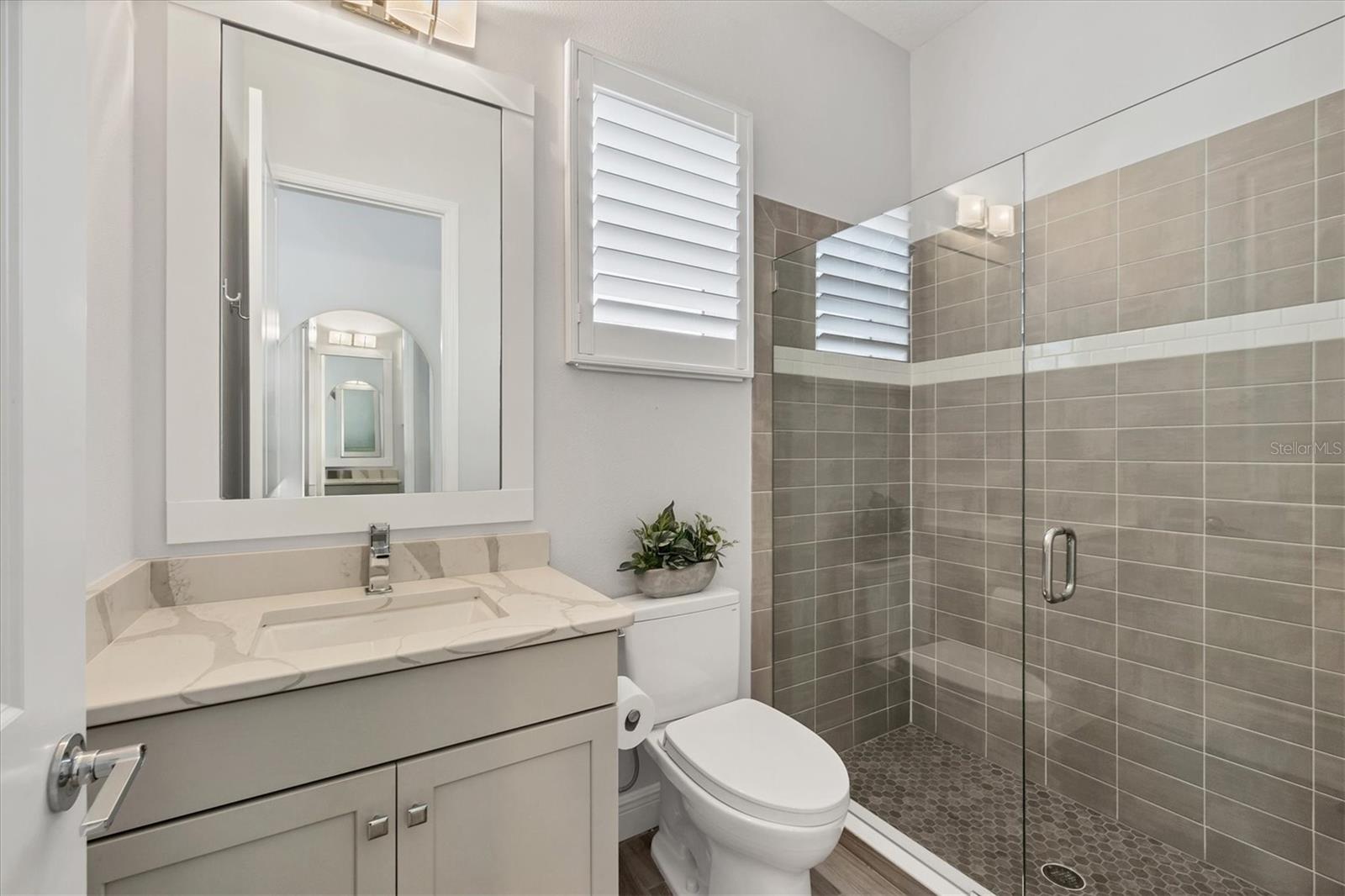 LAKEHOUSE COVE/WATERSIDE PH 1 - Residential