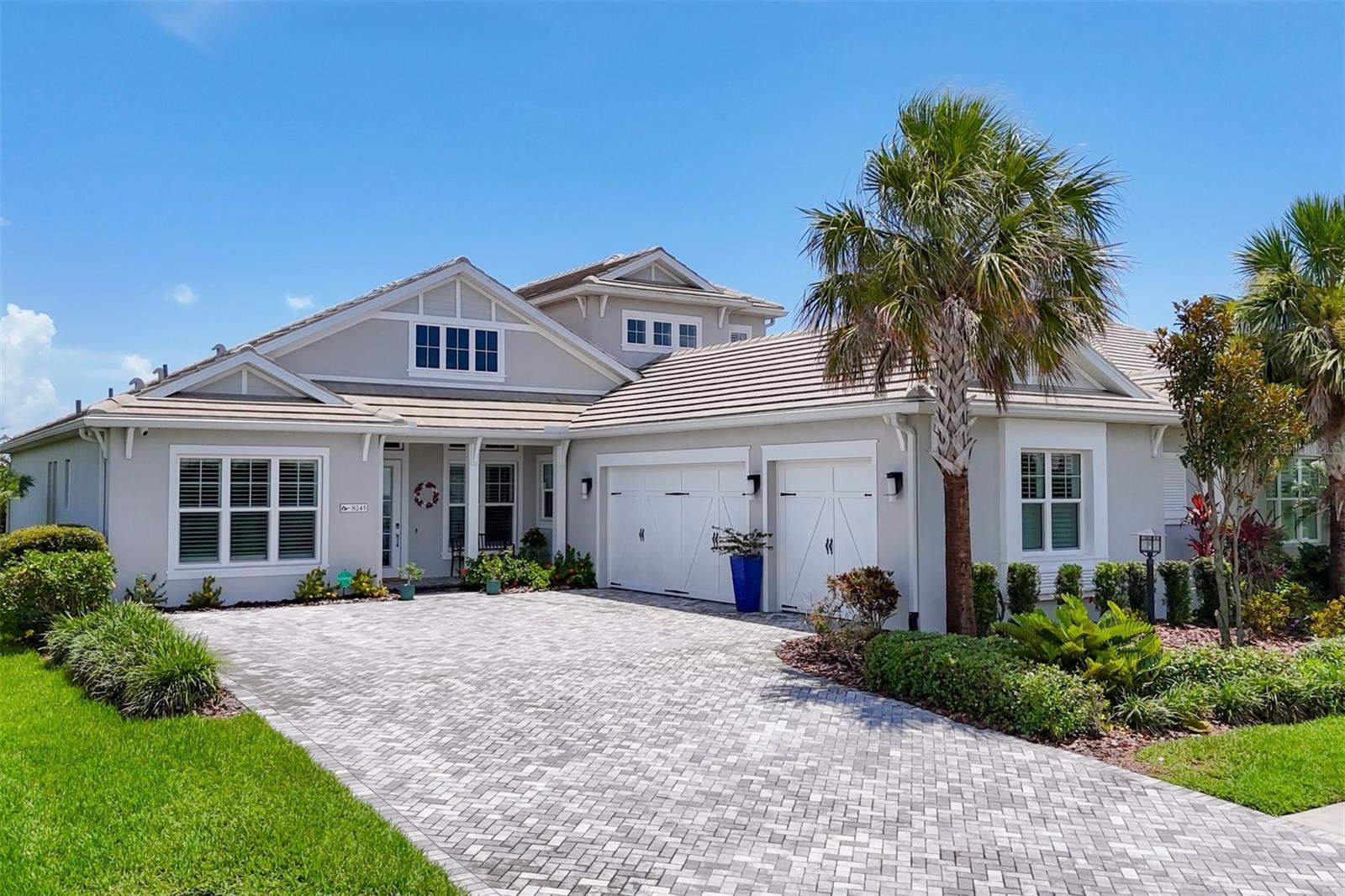 8245 GRANDE SHORES DRIVE