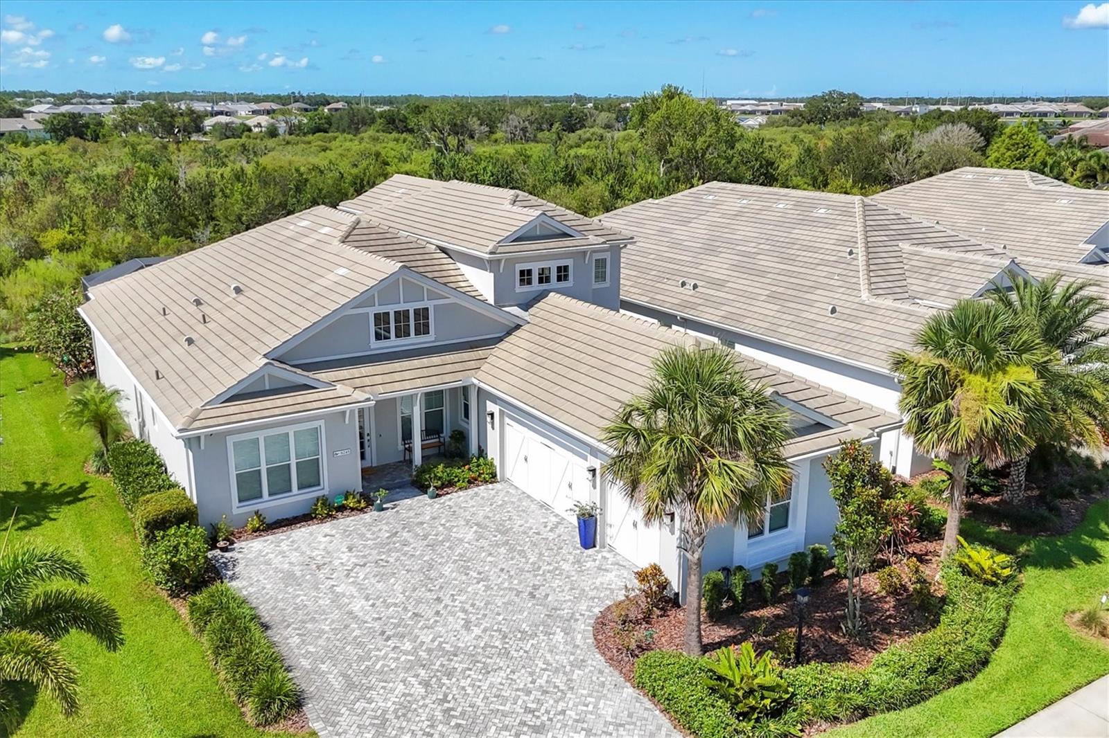 8245 GRANDE SHORES DRIVE