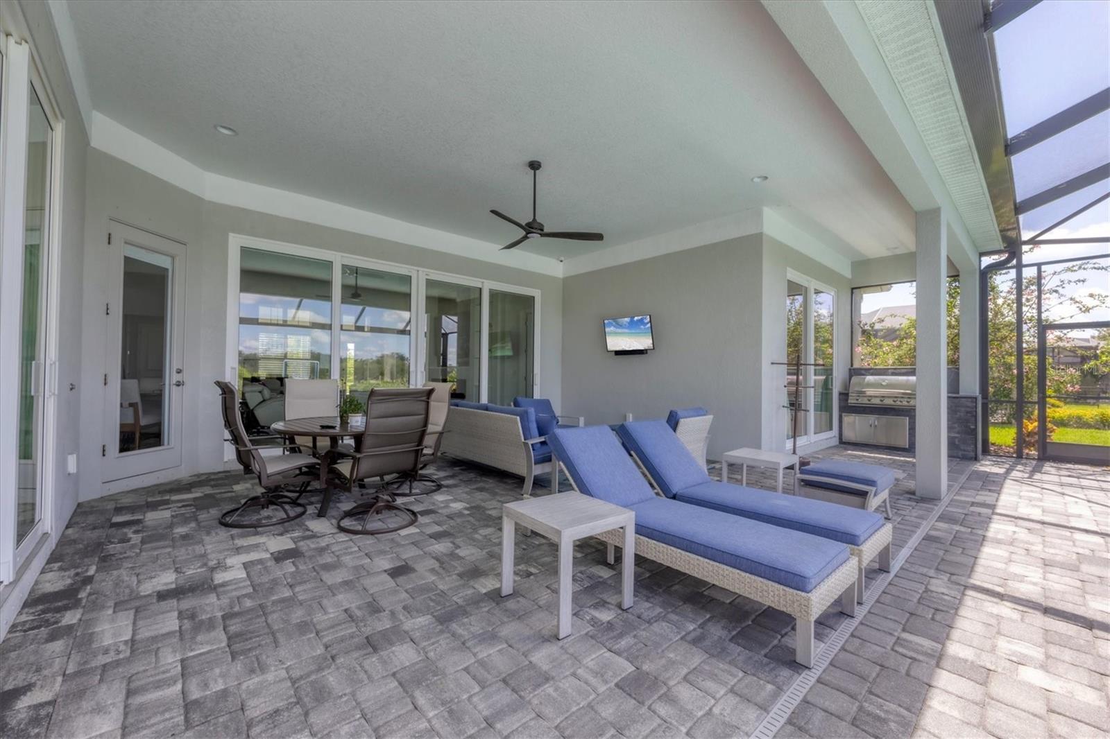 LAKEHOUSE COVE/WATERSIDE PH 1 - Residential