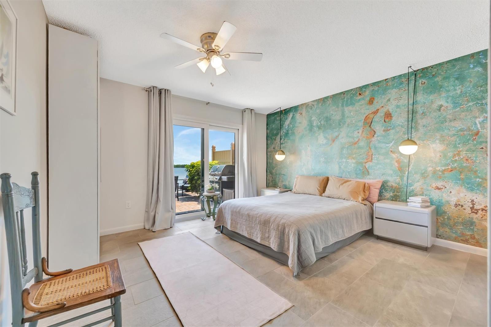 PALMA SOLA HARBOUR SEC 4 - Residential