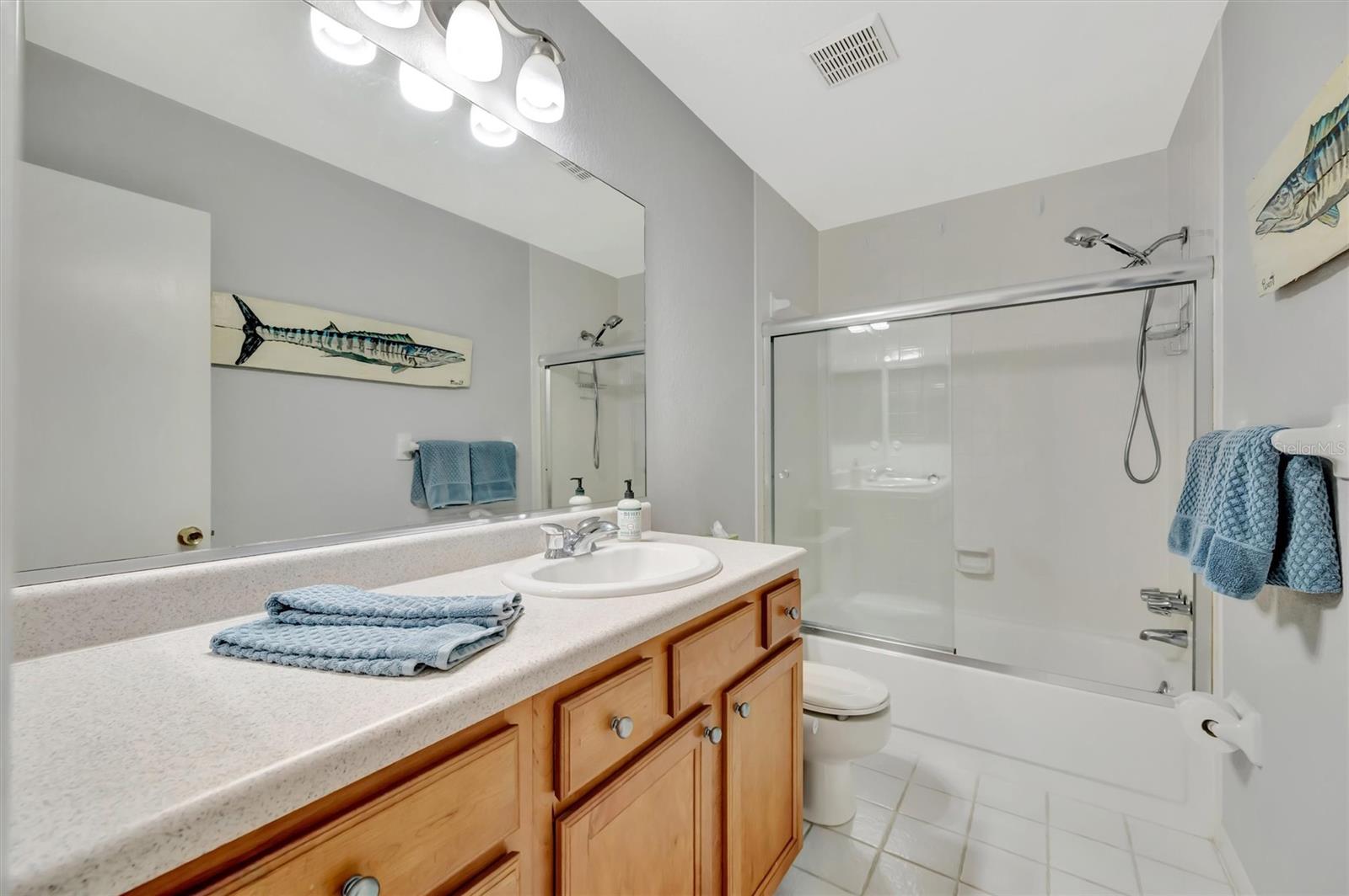 PALMA SOLA HARBOUR SEC 4 - Residential