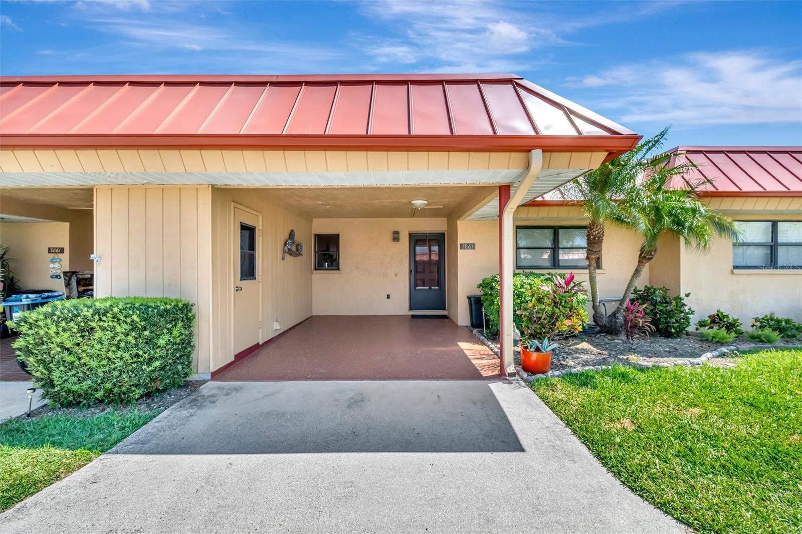 PALMA SOLA HARBOUR SEC 4 - Residential