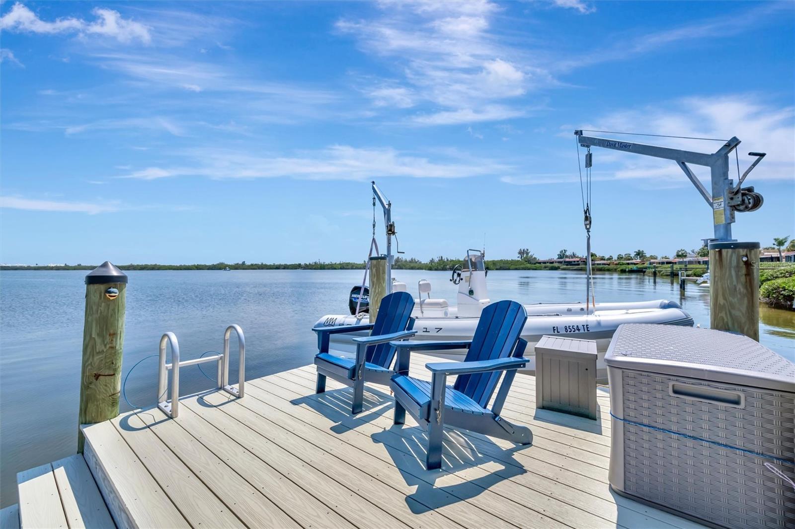 PALMA SOLA HARBOUR SEC 4 - Residential