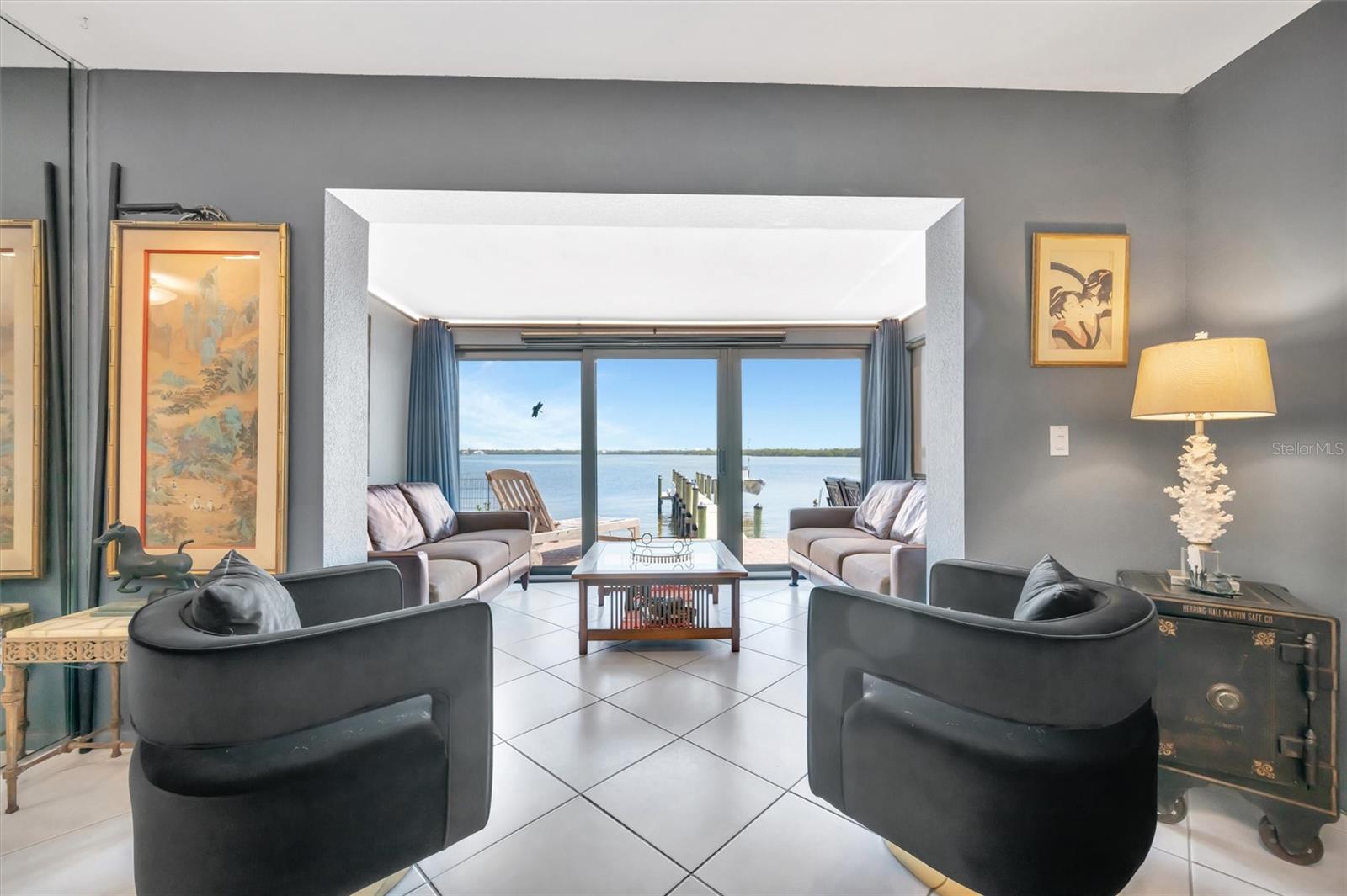 PALMA SOLA HARBOUR SEC 4 - Residential