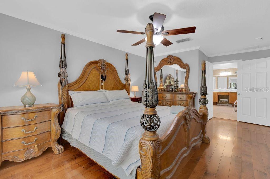 PARKSTONE UNIT 4 - Residential