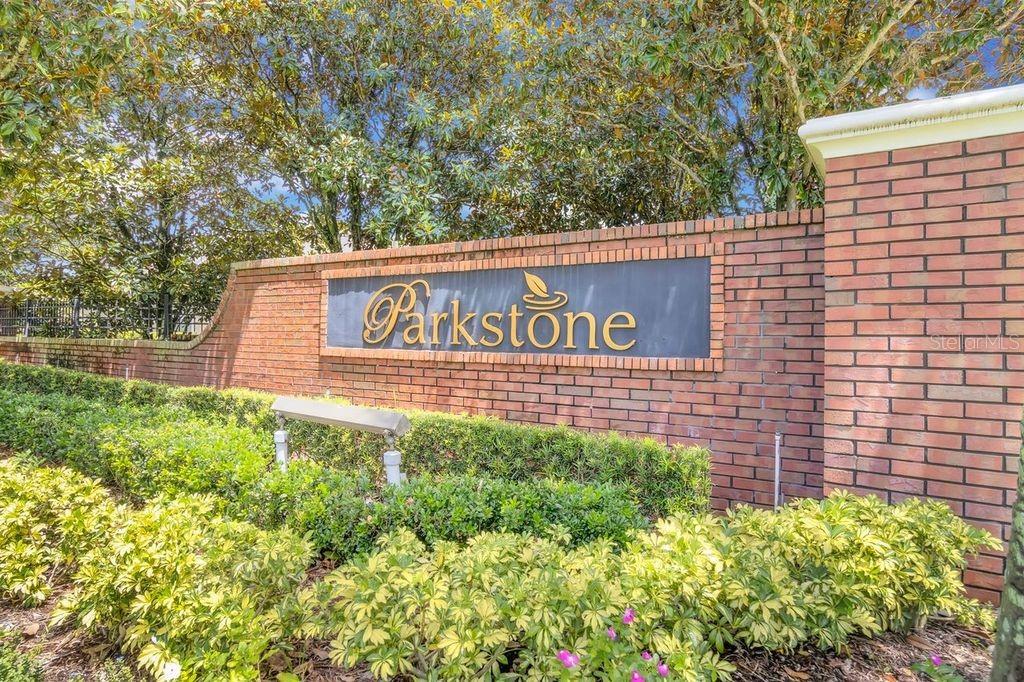 PARKSTONE UNIT 4 - Residential