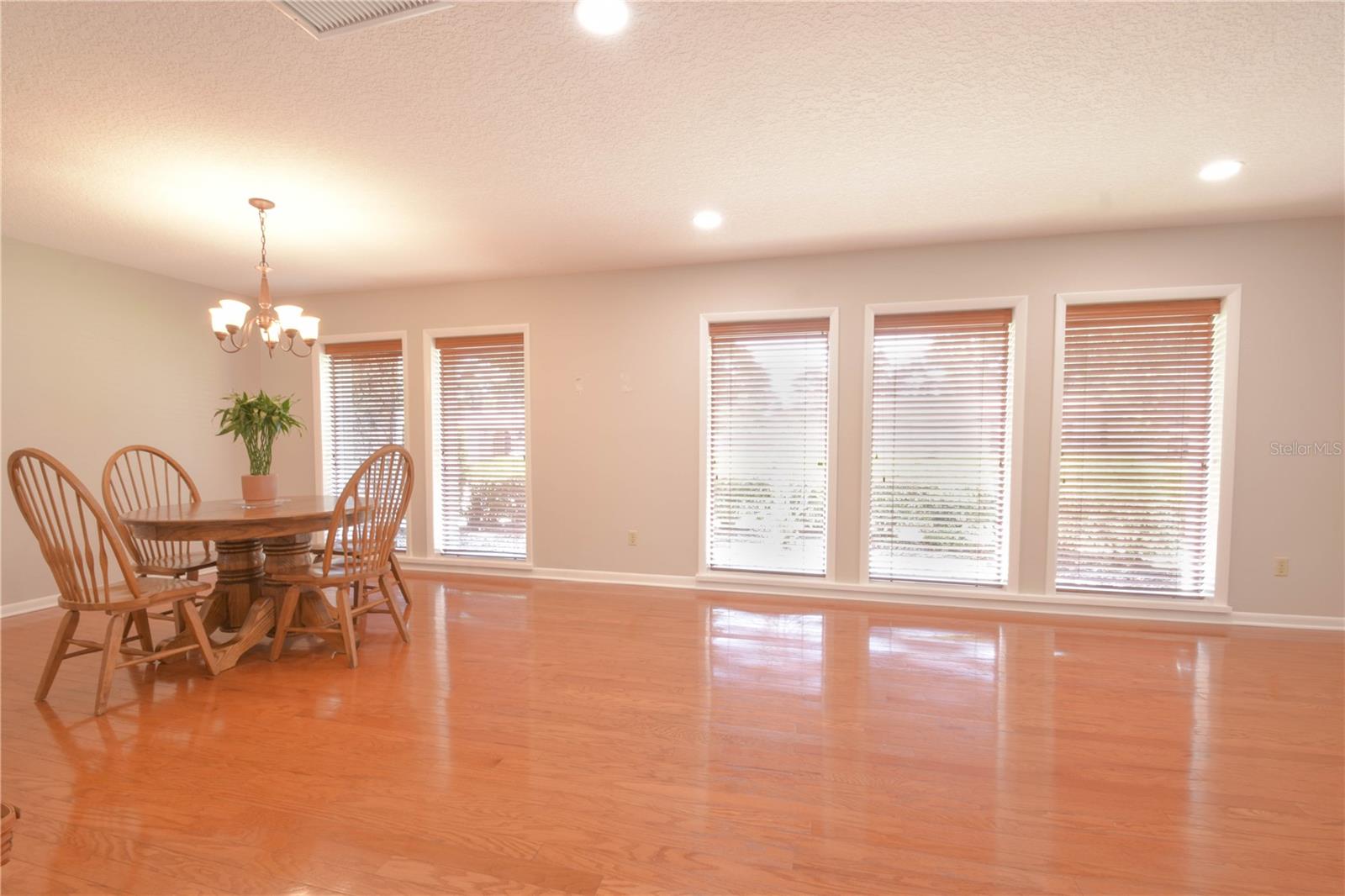 WOODLANDS THE - Residential