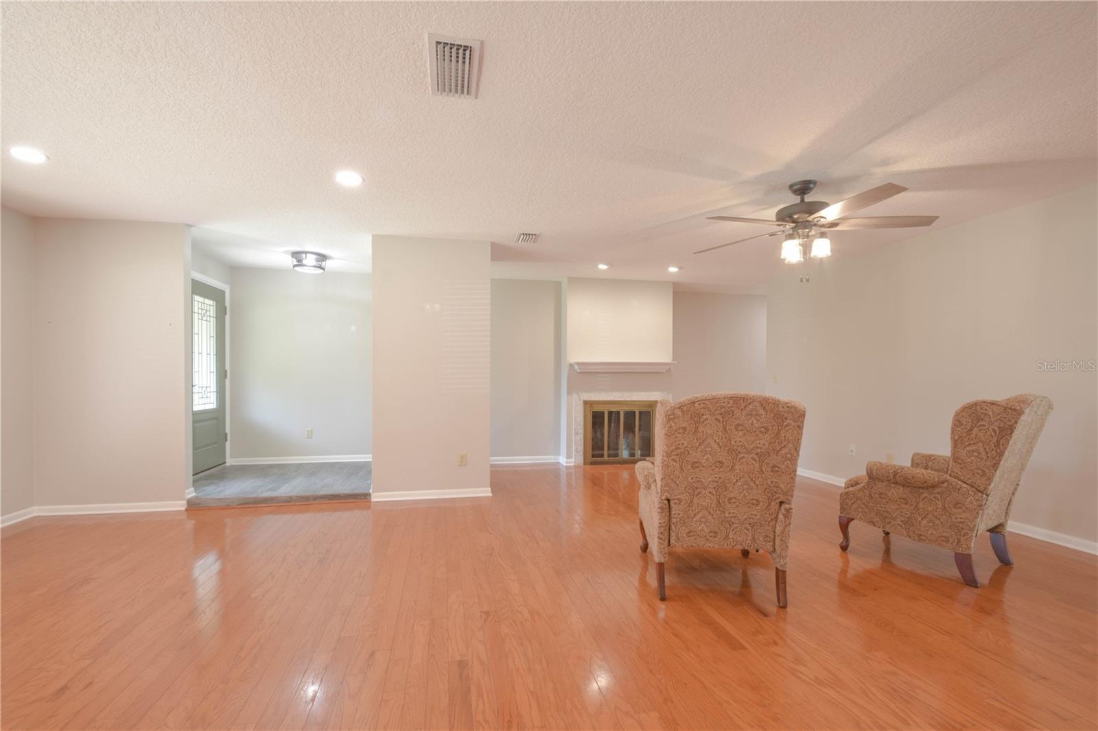 WOODLANDS THE - Residential