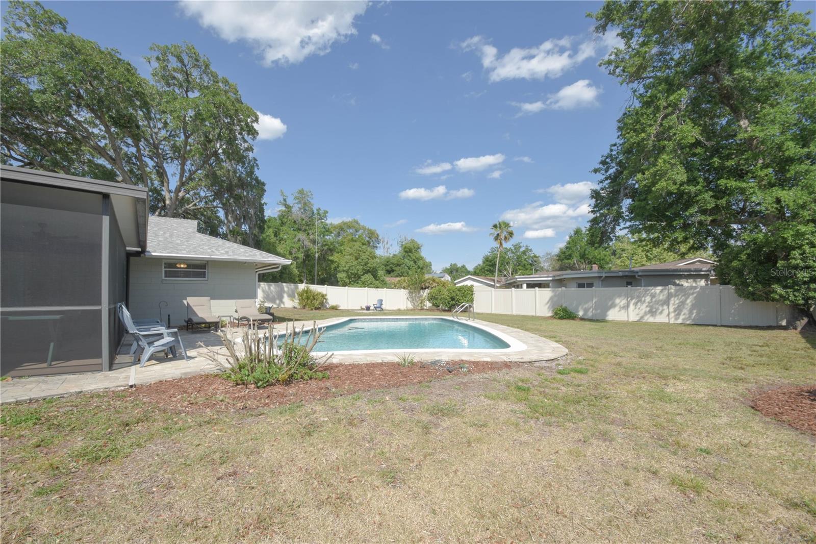 WOODLANDS THE - Residential