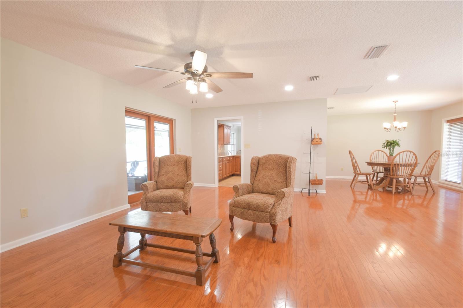 WOODLANDS THE - Residential