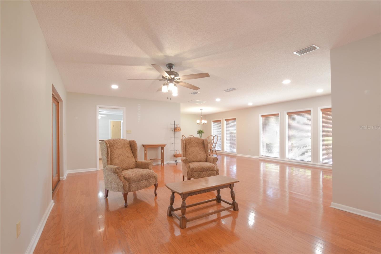 WOODLANDS THE - Residential