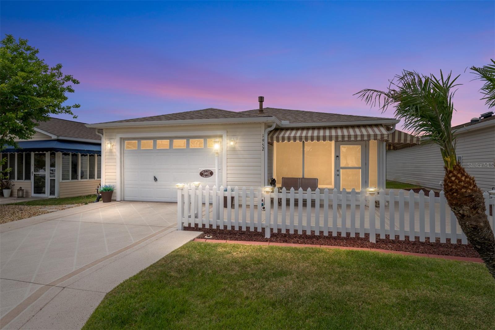 1952 MONTROSE COURT