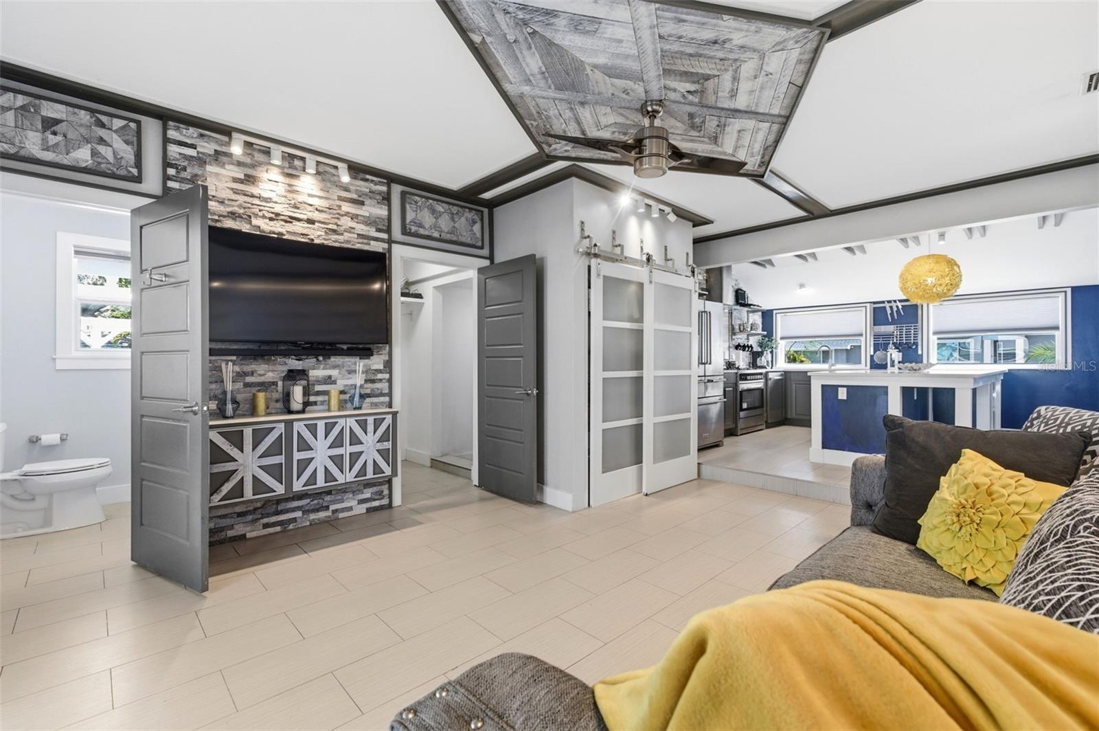 POWERS CENTRAL PARK SUB - Residential