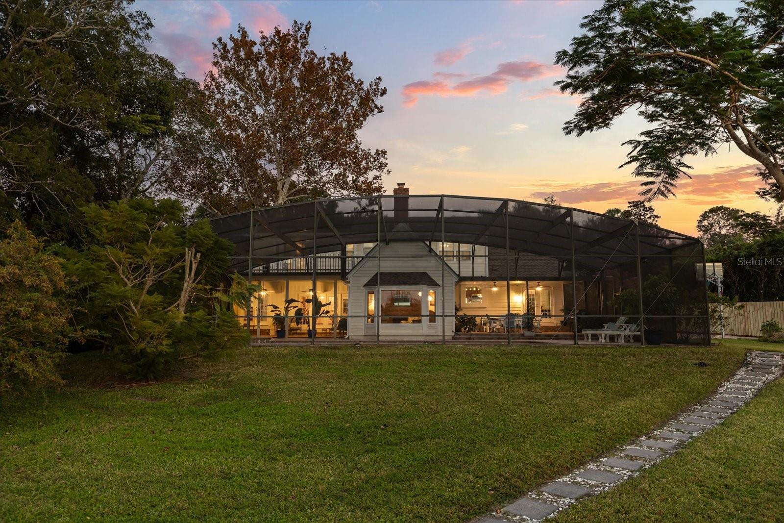 1232 WELLINGTON TERRACE