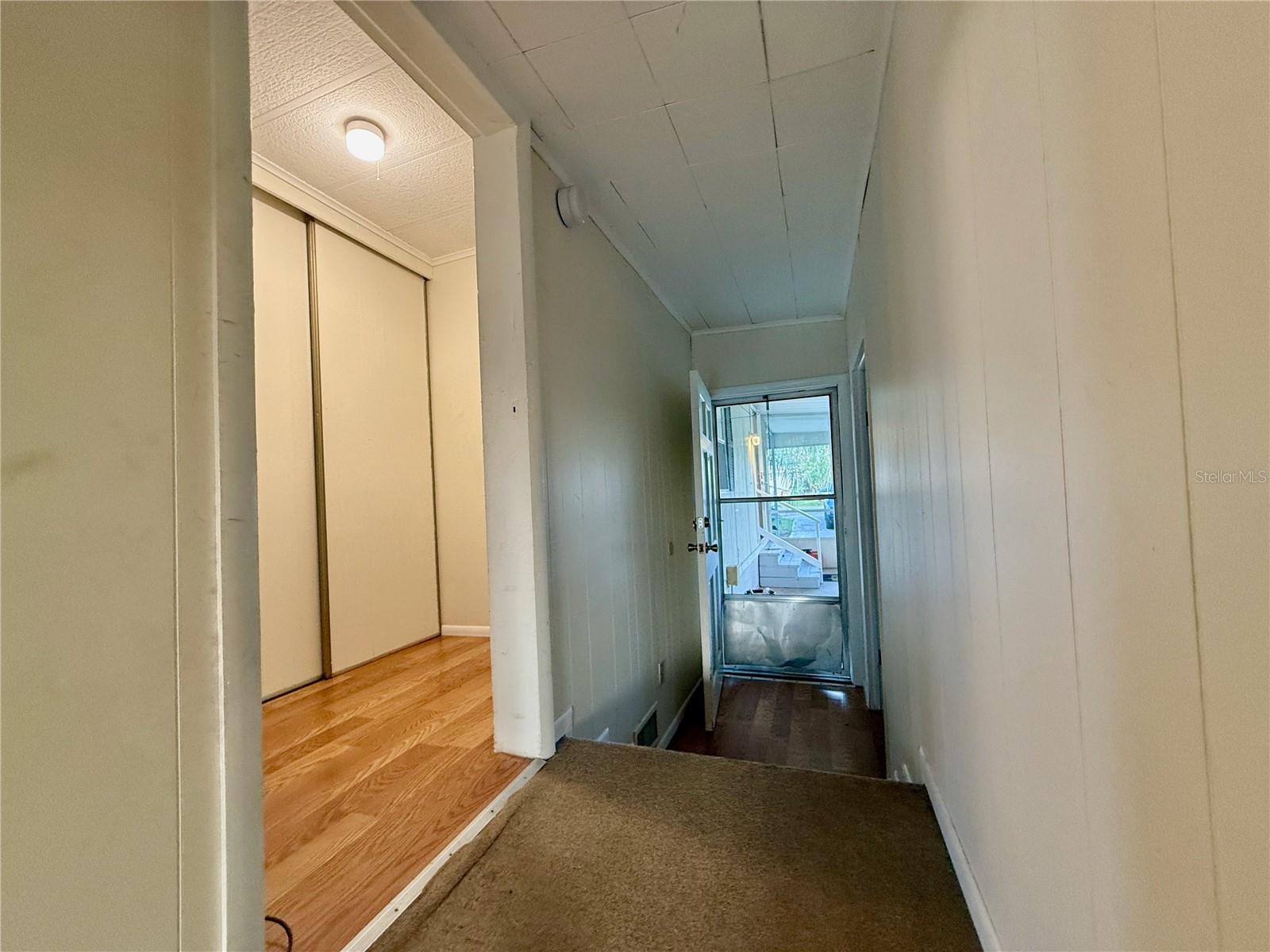 EAST LAKE HARRIS ESTATES - Residential