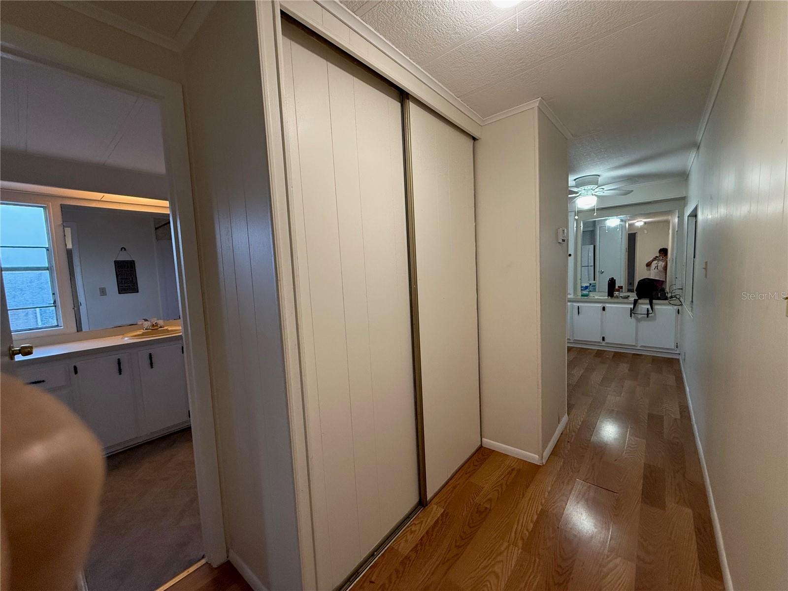 EAST LAKE HARRIS ESTATES - Residential