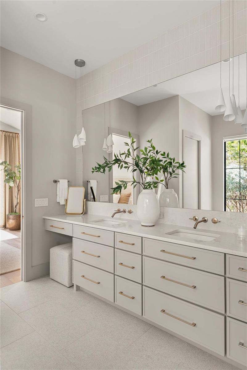 COLLEGE PARK SECOND ADD - Residential