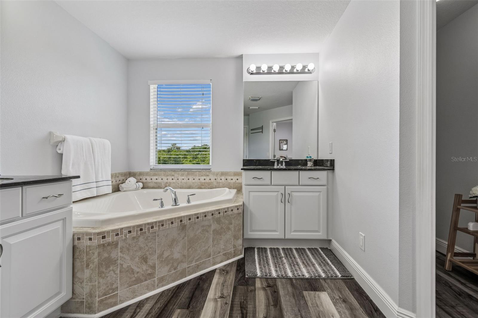 WATSON GLEN PH 2 - Residential