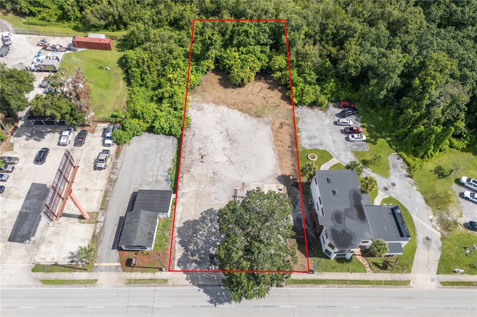 LONGWOOD - Commercial Sale