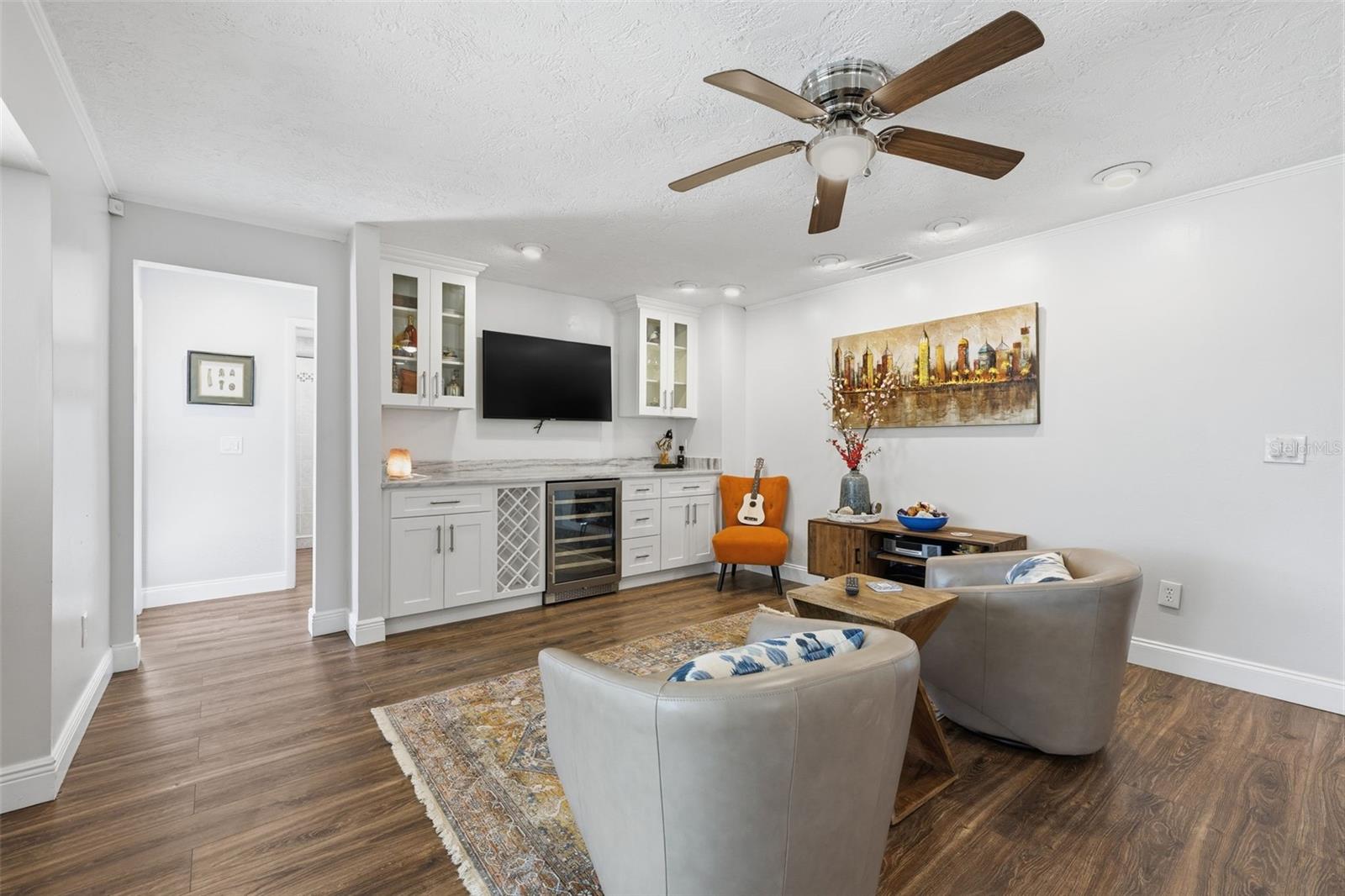 VENETIAN ISLES - Residential