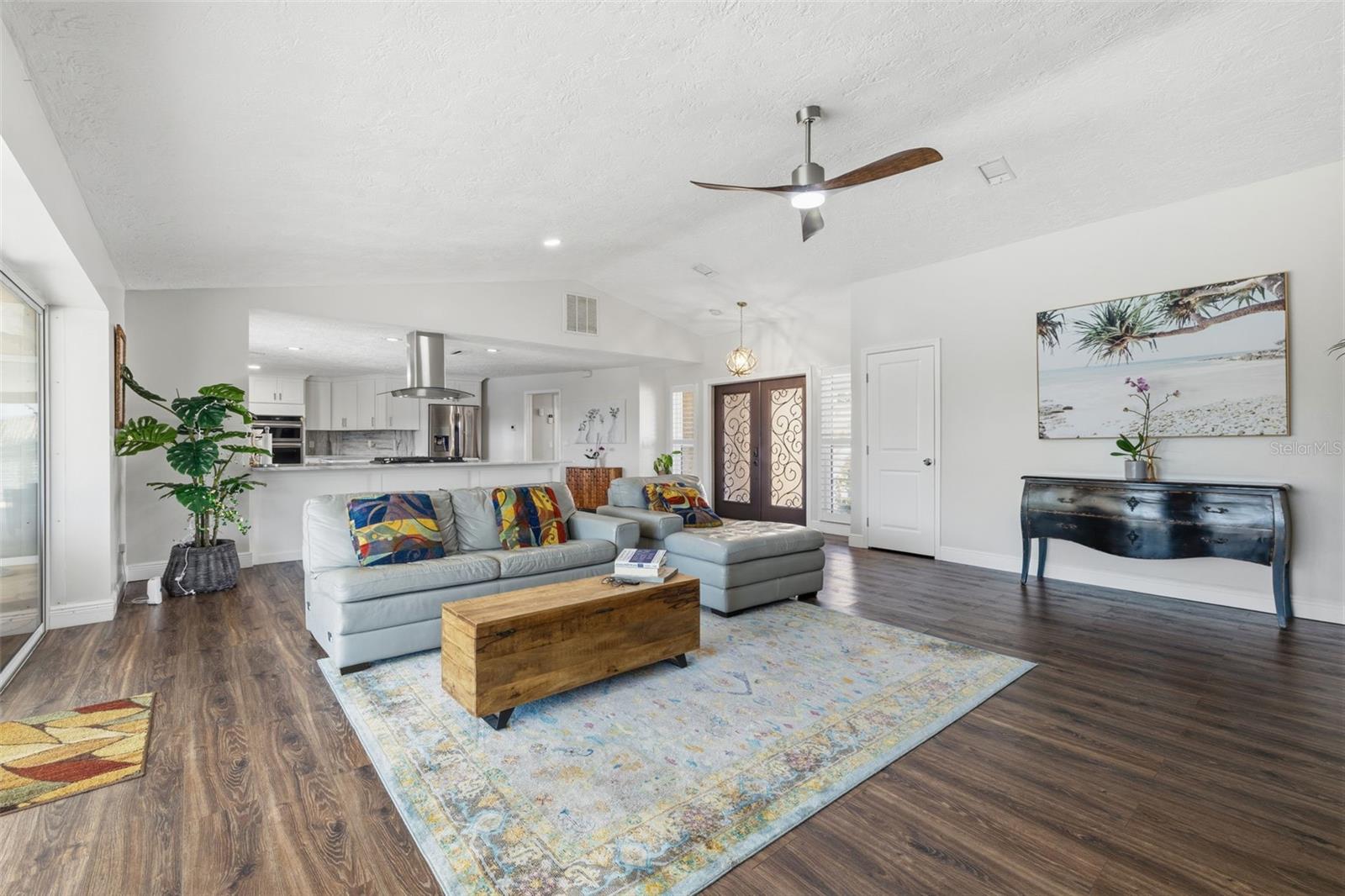 VENETIAN ISLES - Residential