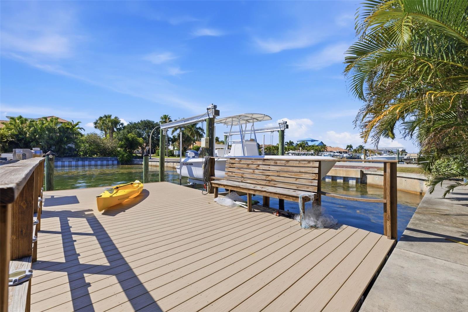 VENETIAN ISLES - Residential